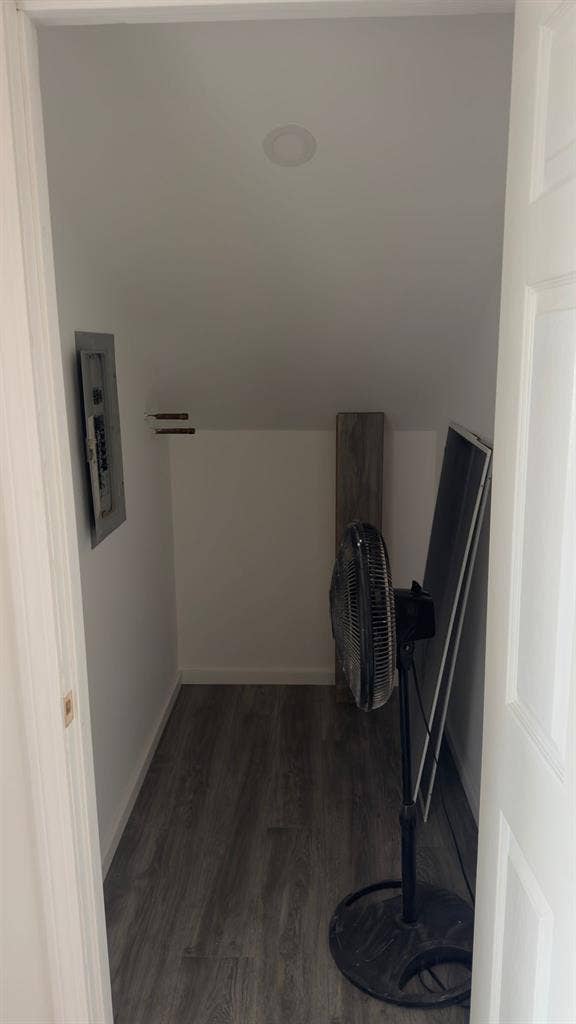 Second Fl brand new Apt