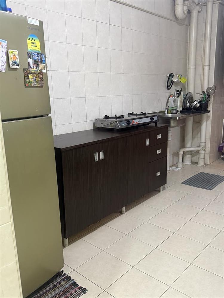 LF 1 Male Housemate $ 
TAMPINES