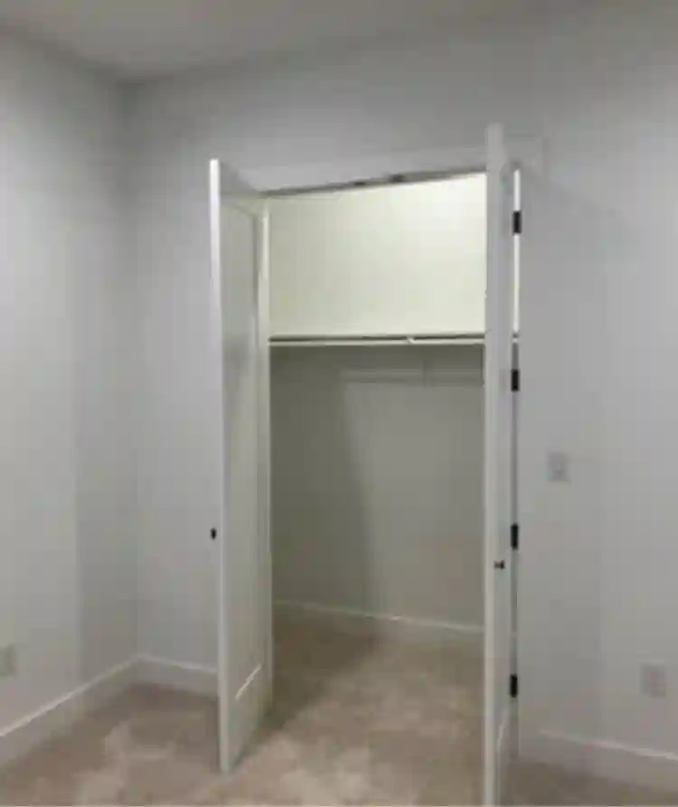 Spacious Private Room