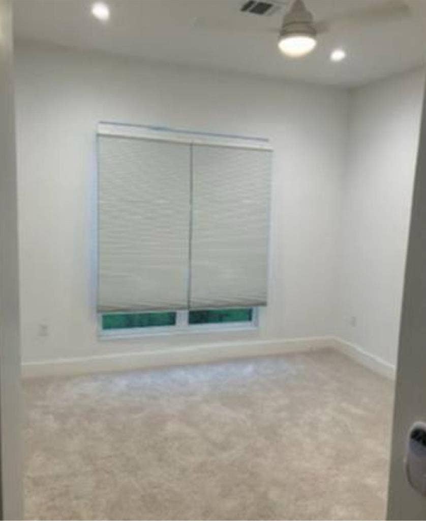 Spacious Private Room
