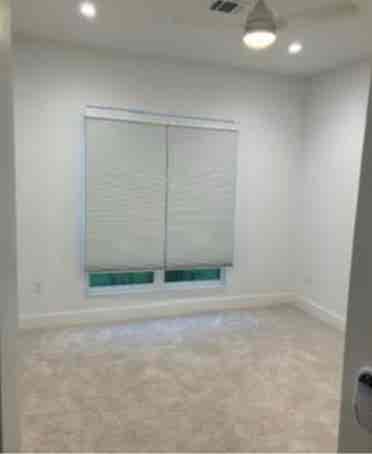 Spacious Private Room