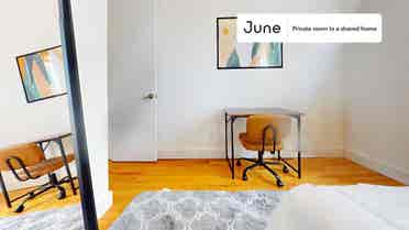 3 BR in New York City