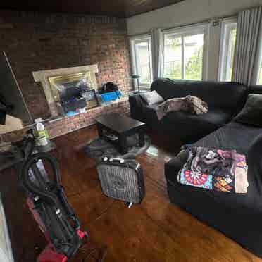 Looking for a renter in Roseville!