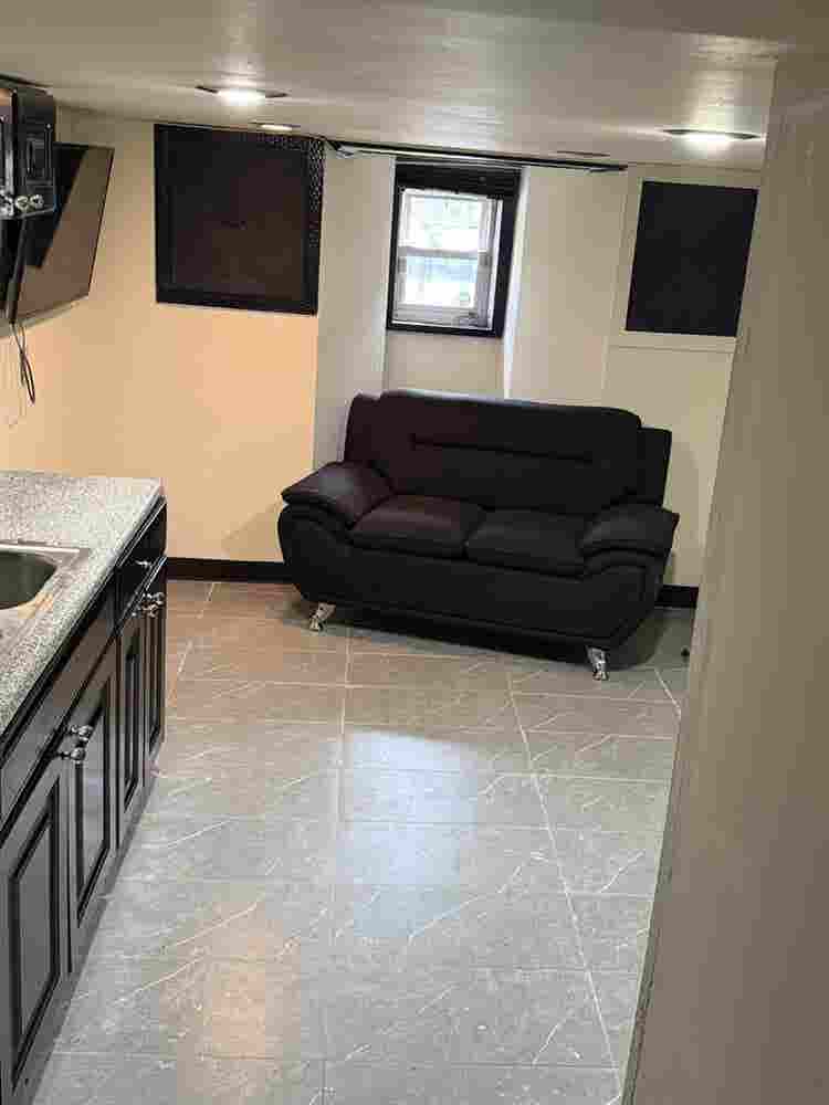 New Cozy basement apartment