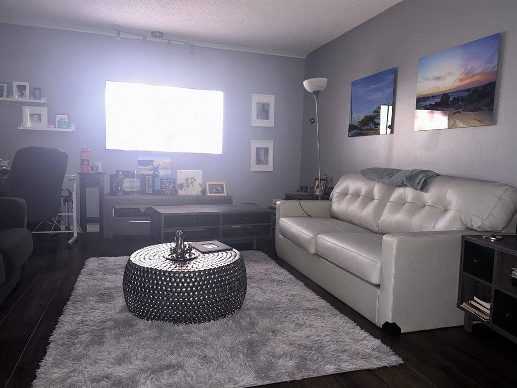 Master bedroom for rent