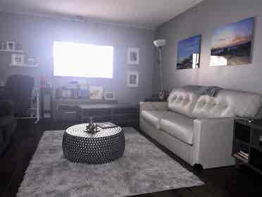 Master bedroom for rent