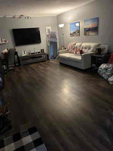 Master bedroom for rent