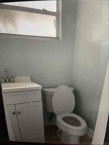 Studio In Lauderhill FL Available