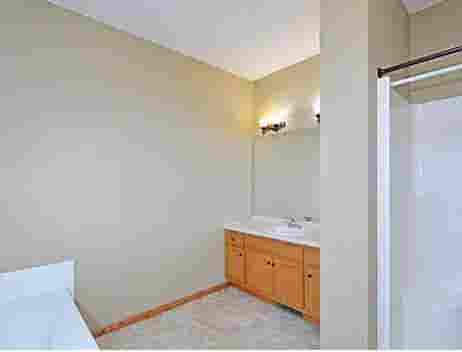 BA Townhome in Hastings