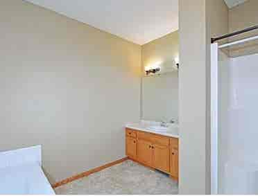 BA Townhome in Hastings