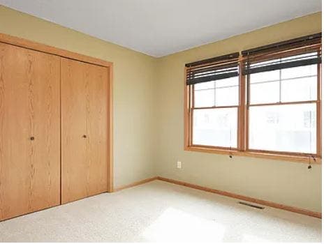 BA Townhome in Hastings