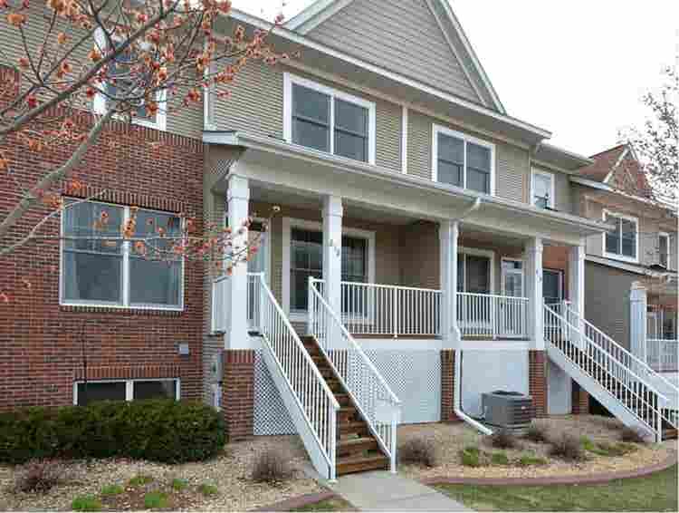 BA Townhome in Hastings