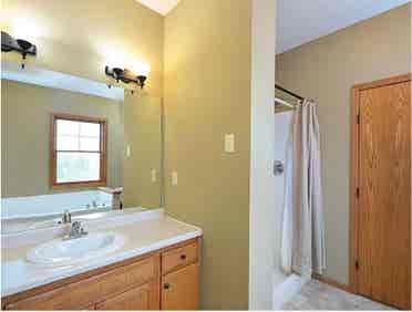 BA Townhome in Hastings