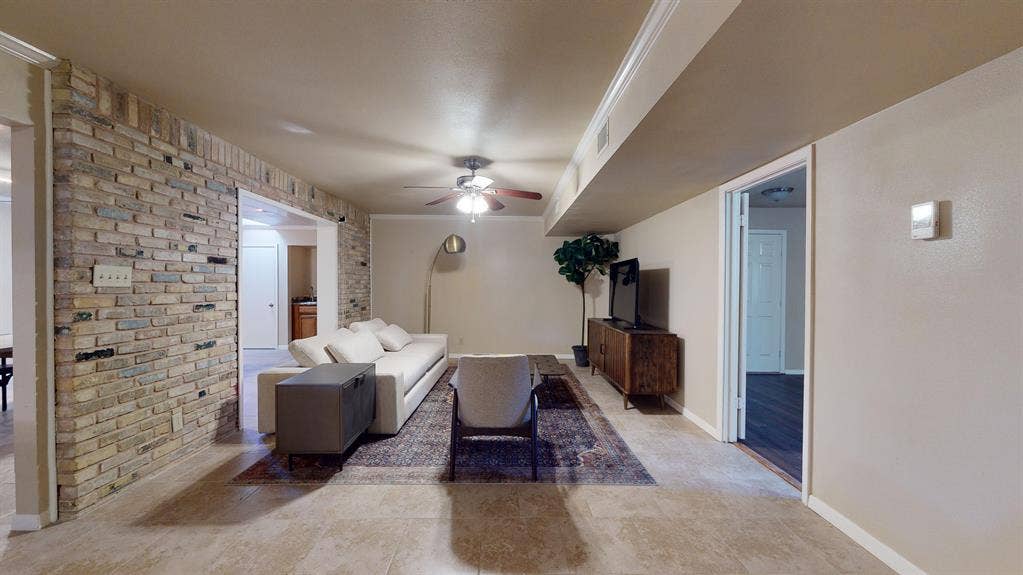 5 BR in San Antonio