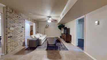 5 BR in San Antonio