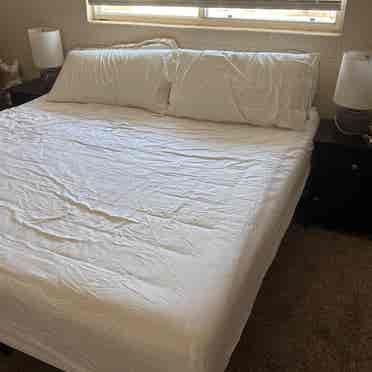 Looking to rent a room temporarily
