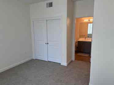 Room for rent with bathroomm