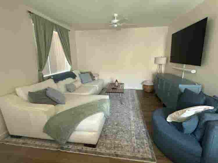 Room for rent with bathroomm