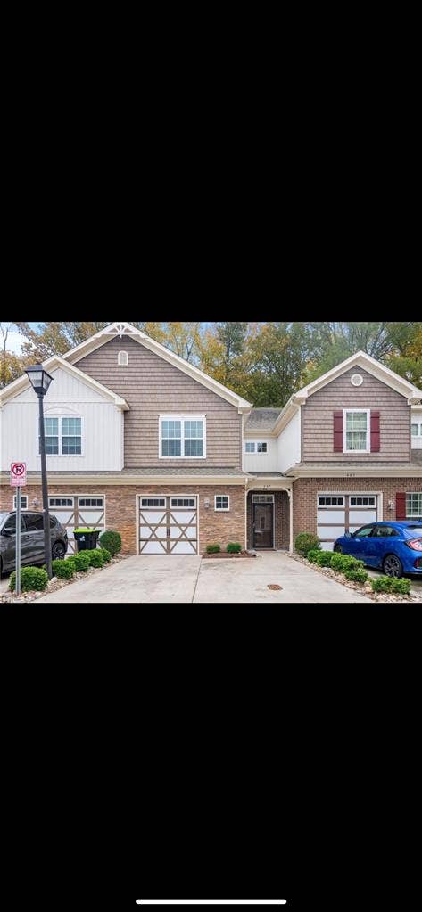 Townhome in Chesapeake Greenbrier