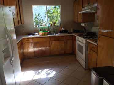 Mstr br in large house in BL, SLV