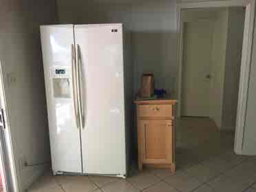 Mstr br in large house in BL, SLV
