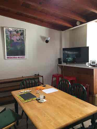 Mstr br in large house in BL, SLV