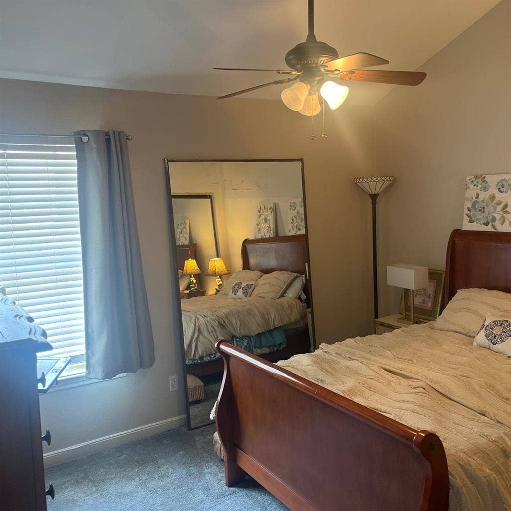 Upstairs room for rent