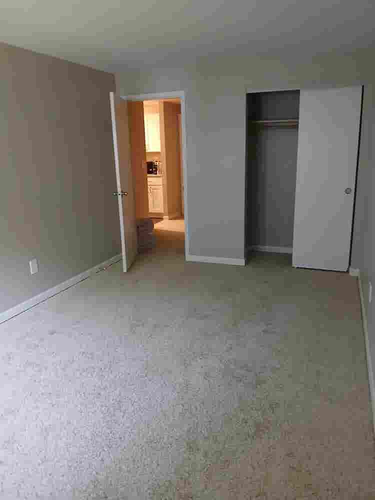 1 bedroom + shared bathroom