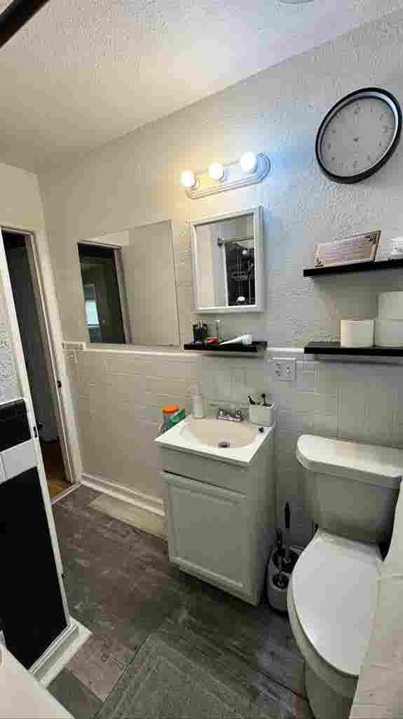 Need Room Filled ASAP!!