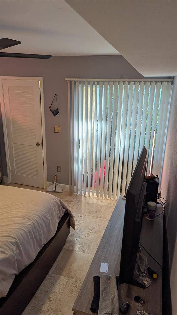 Room for Rent (Oakland Park)