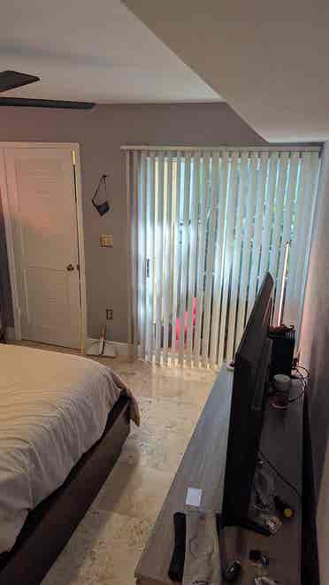 Room for Rent (Oakland Park)