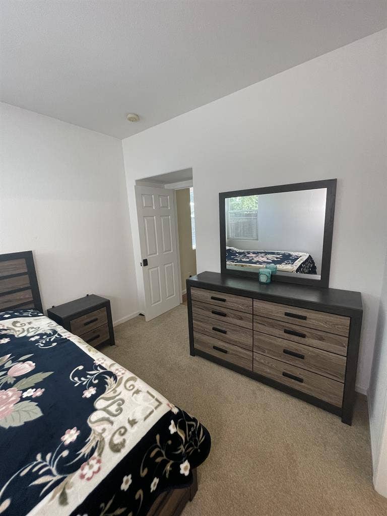 Furnished Master Bedroom$/month