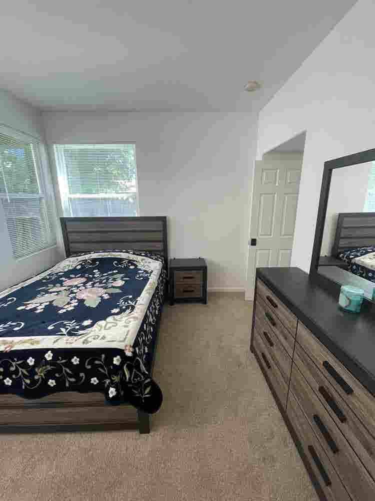 Furnished Master Bedroom$/month