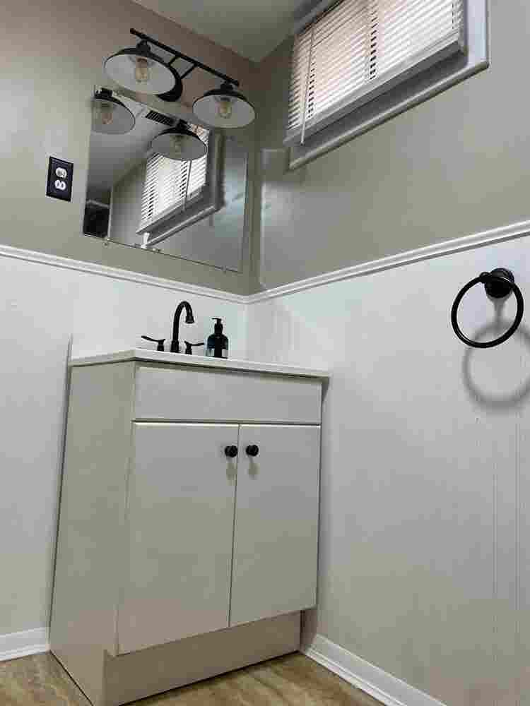 Full basement/apartment for rent