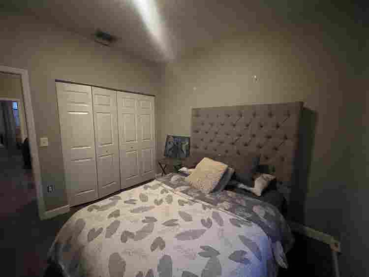 rooms for rent in a Townhome