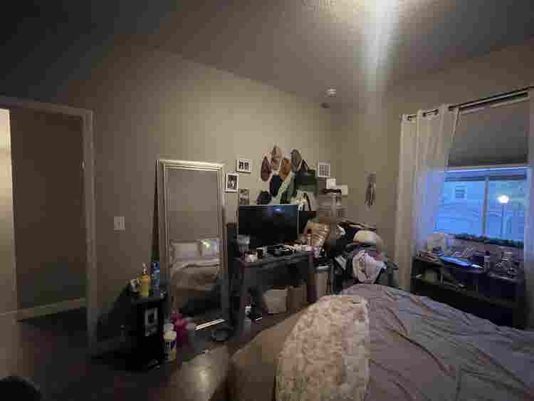 rooms for rent in a Townhome
