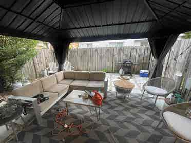 rooms for rent in a Townhome
