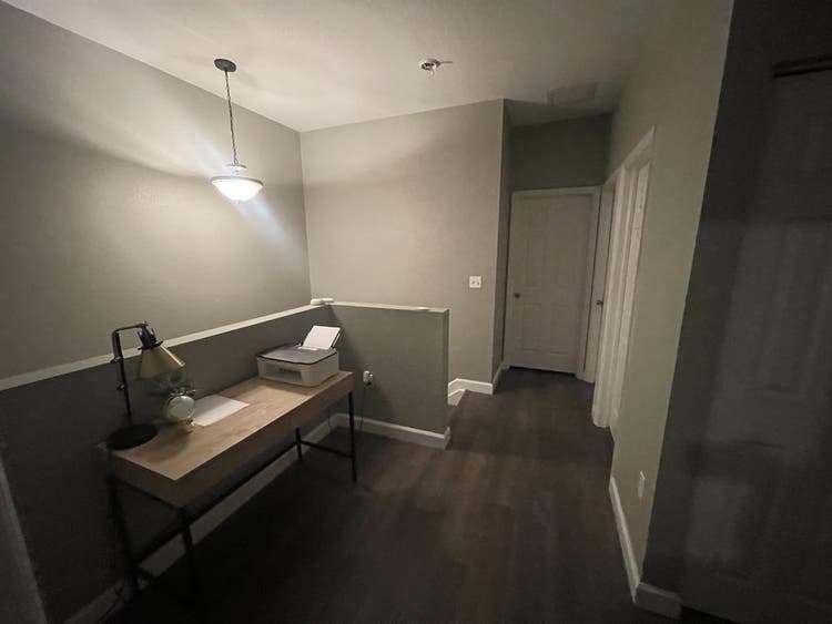 rooms for rent in a Townhome