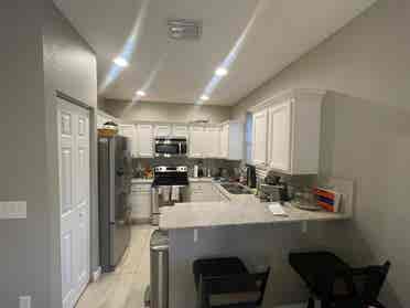 rooms for rent in a Townhome