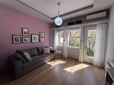 Cozy apartment with garden