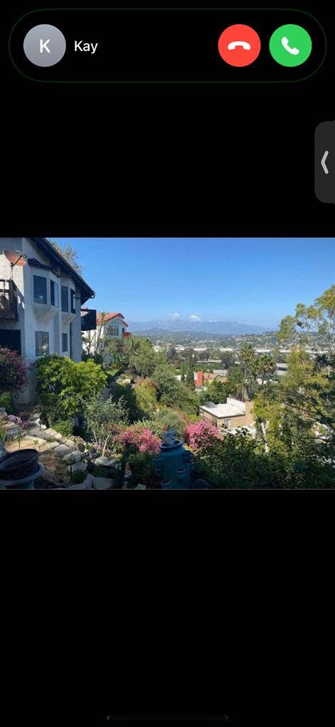 Huge bdrm w bthrm in Silver Lake