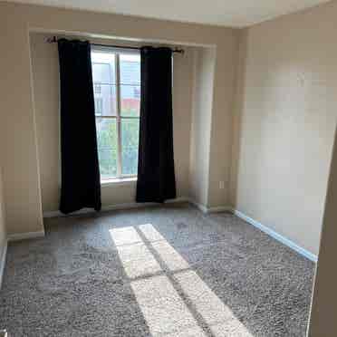 Upstairs Bedroom w/ bathroom