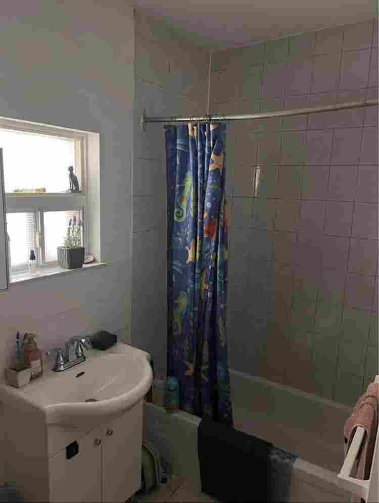 In need of a roommate URGENTLY!!!