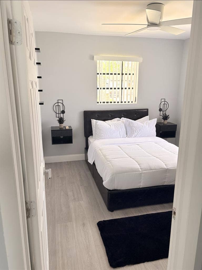 Room for rent!