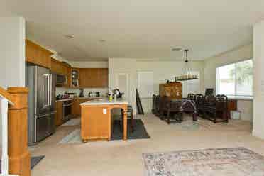 Furnished room for Female