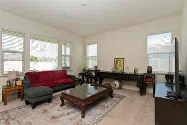 Furnished room for Female