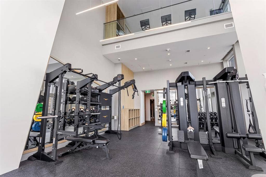 New Listing - Room for Rent