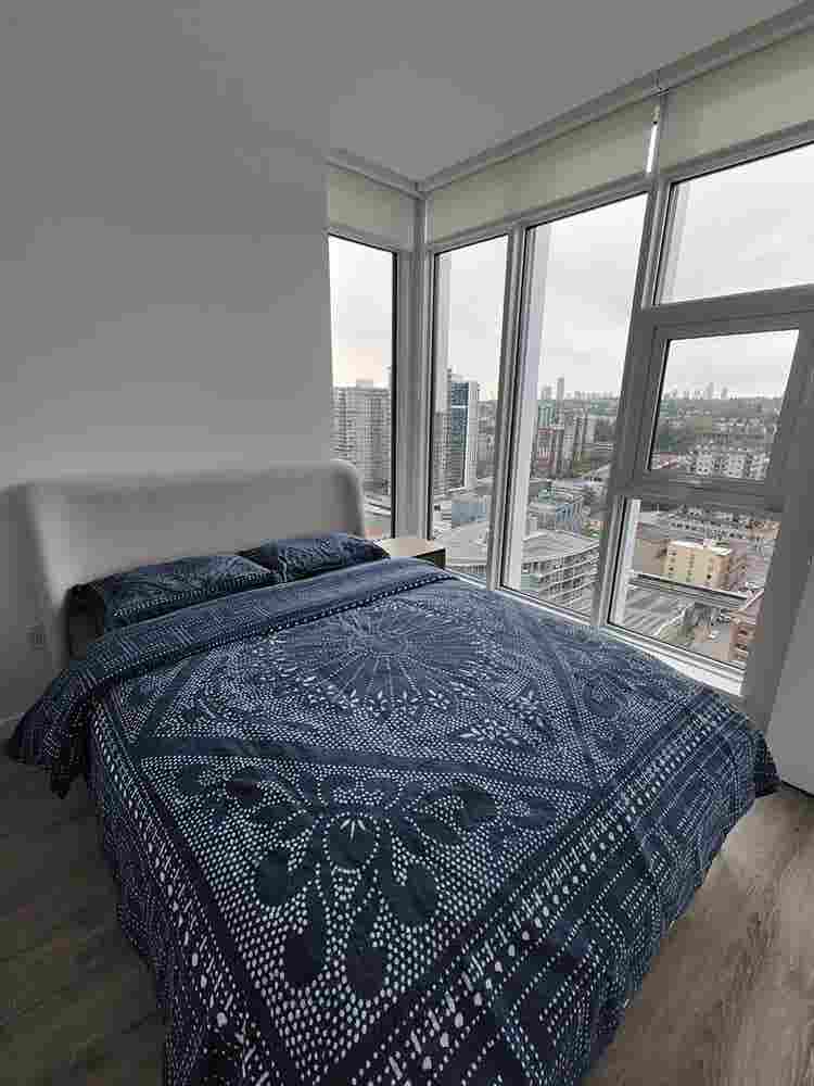 Room for Rent (Roommate Needed)