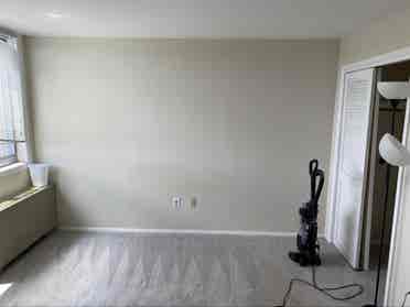 Arlington Condo Room