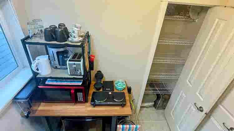Furnished Room in Issaquah for